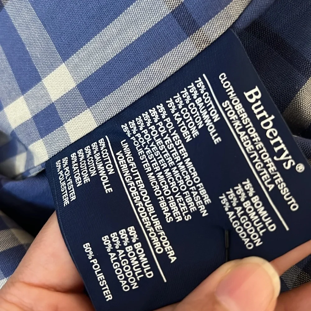 Burberry's Trench Coat Size: S/M Women's - Picture 9 of 12